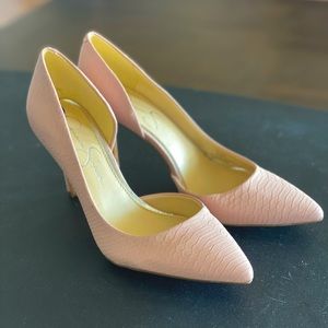 Blush pink heels. Jessica Simpson. Size 8.5. Never worn.